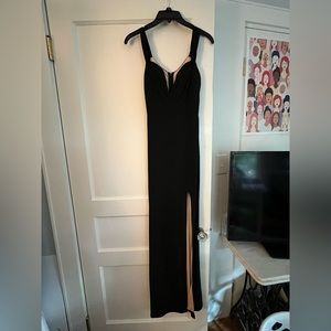 Black (prom) dress